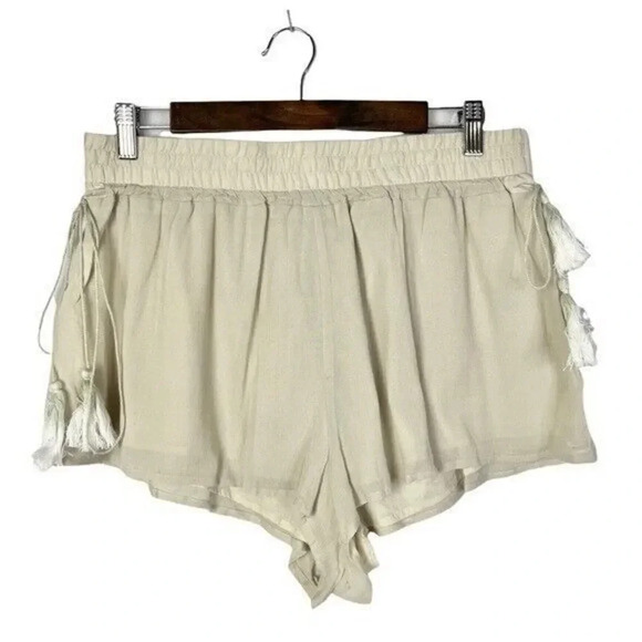 Dolce Vita Sand Tassel Side June Soft Shorts L $78 - Picture 3 of 6